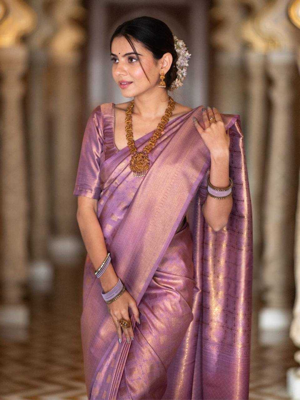 Nila Silks – by SareeSouls