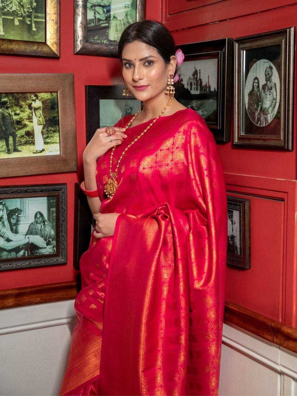 Nila Silks – by SareeSouls